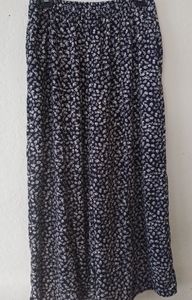 Floral Pants size Large